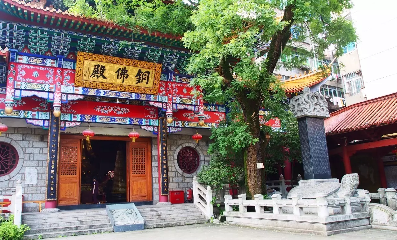 佑民寺铜佛殿