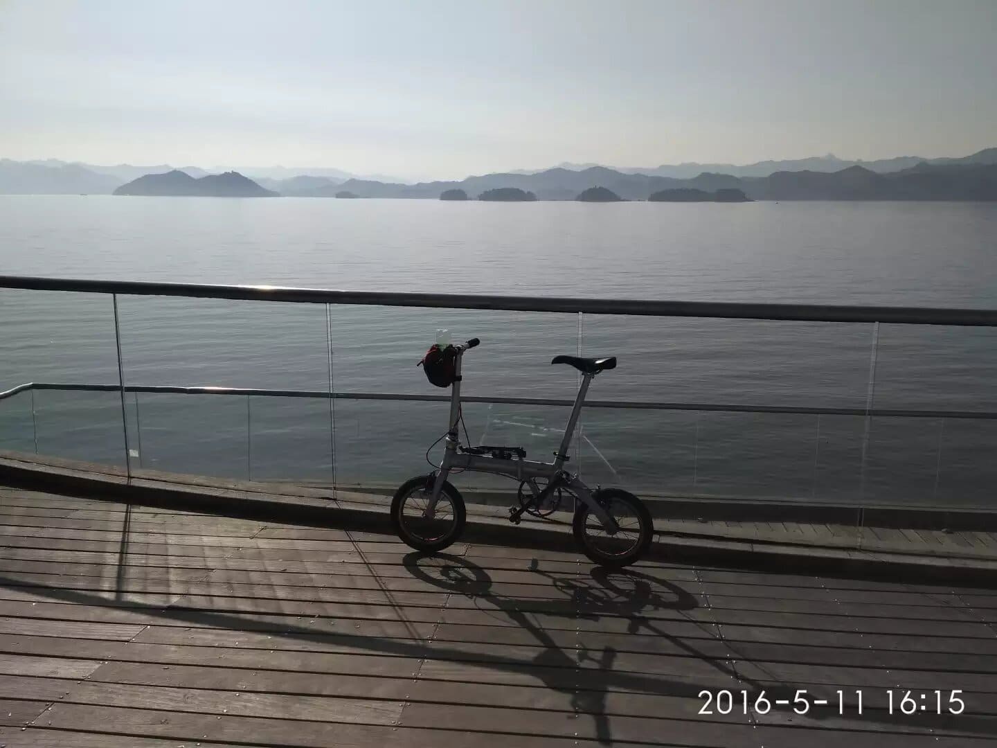 自行车和千岛湖 自行车和千岛湖