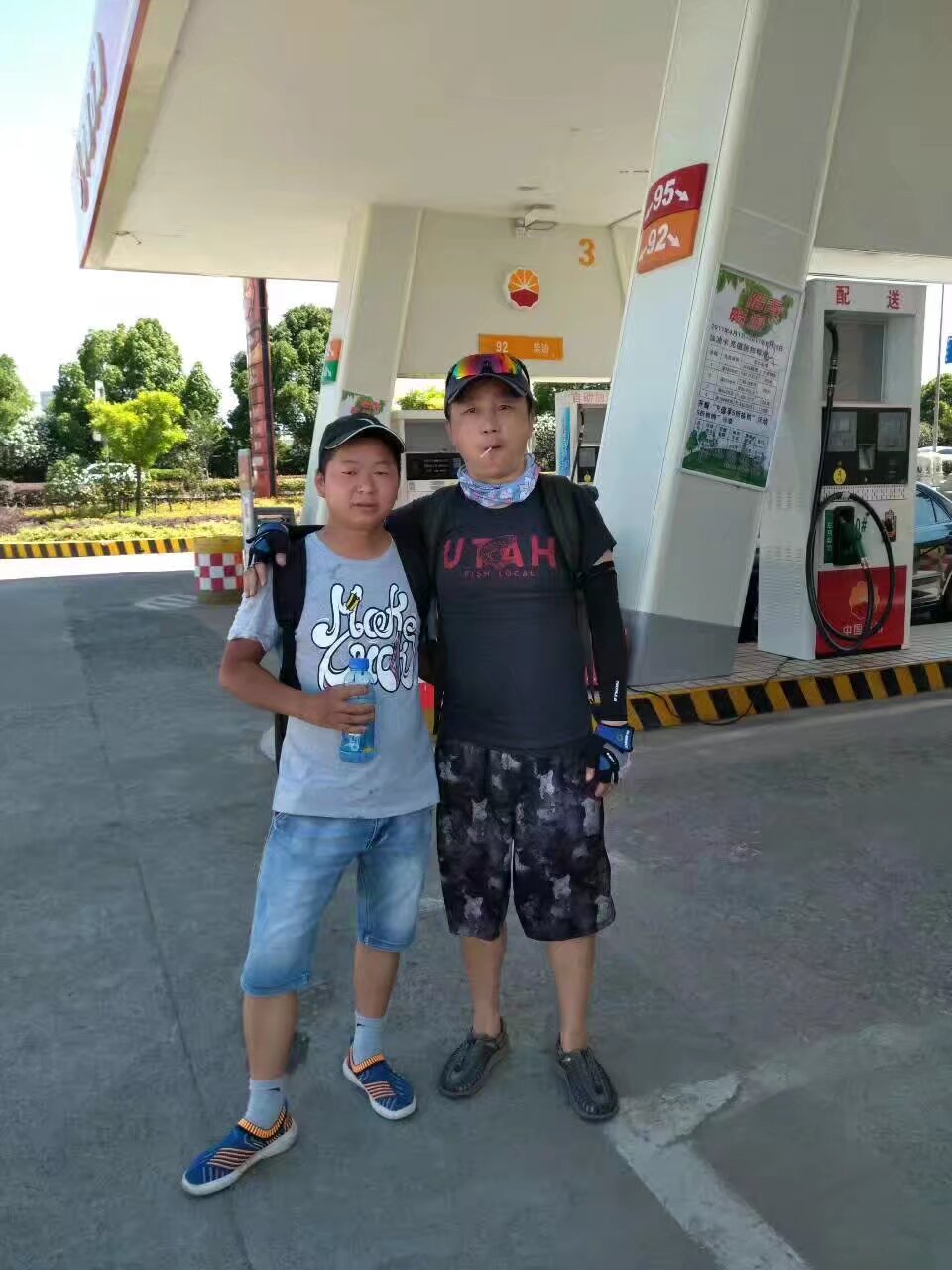 跟宁波骑友合影