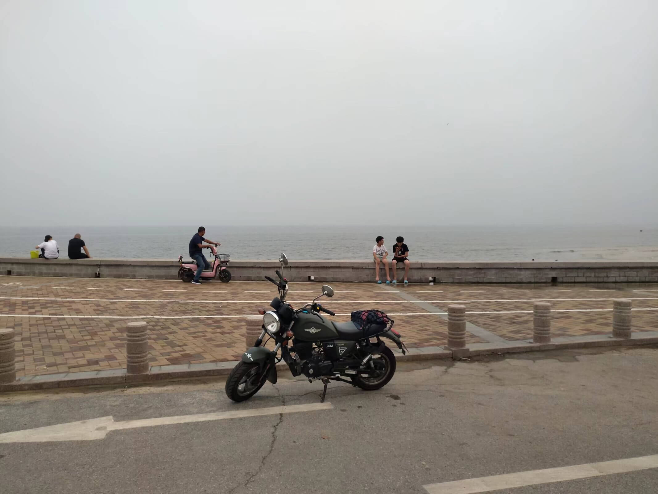 青岛市黄岛区海滨广场